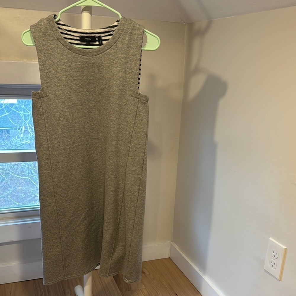 Theory Gray Sleeveless Dress- Size Small